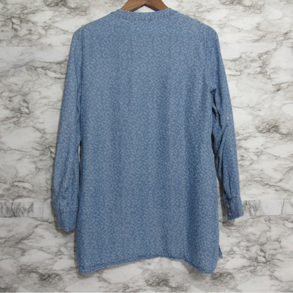 Soft Surroundings Chambray Leopard Print Pullover Tunic Top Size Small - Picture 4 of 10